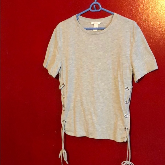 H&M Tops - Gray Shirt H&M Tops - Gray Shirt